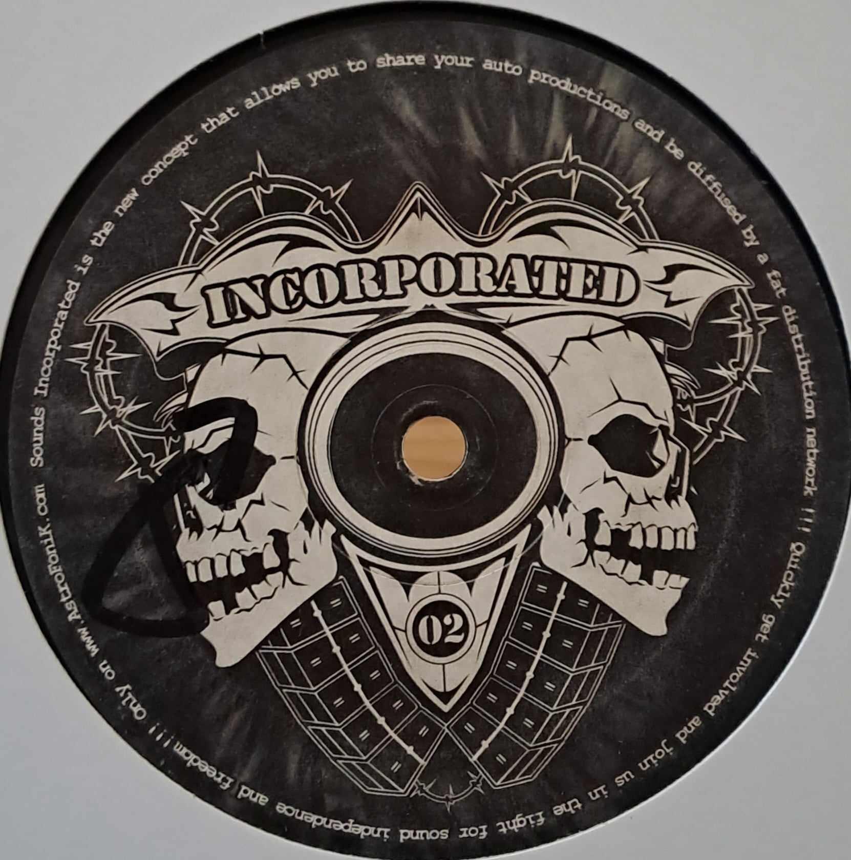 Incorporated 02 - vinyle freetekno